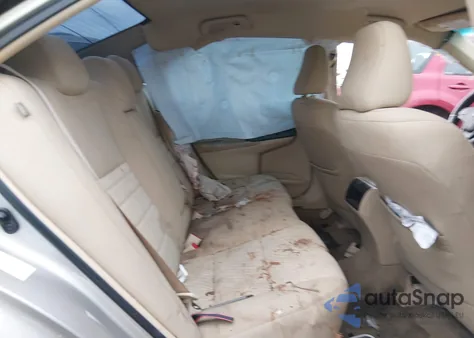 2015 Toyota Camry Le z USA, uszkodzony, nr VIN 4T1BF1FK2FU906167